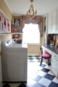 hunt and host home tour link up laundry