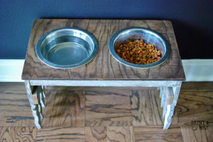A DIY tutorial on how to make your own picket fence dog bowl station! www.huntandhost.net