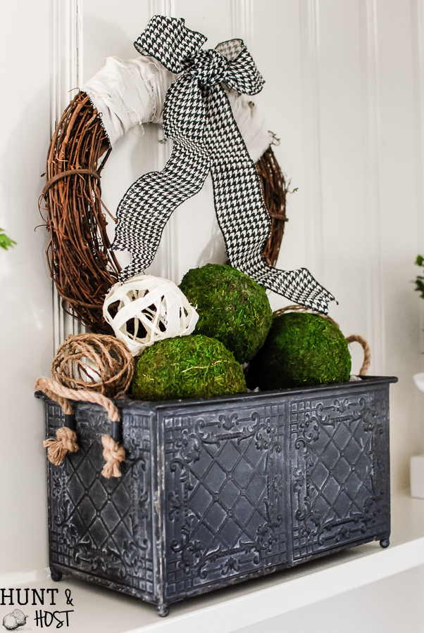 A fresh Spring mantel with DIY decorative balls. Bright, cheery and neutral spring décor you can make yourself!
