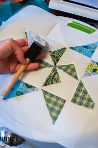 How to add a "quilt" to your old Lazy Susan to make it a fresh new Farmhouse Lazy Susan. Simple DIY tutorial for a different Lazy Susan idea!
