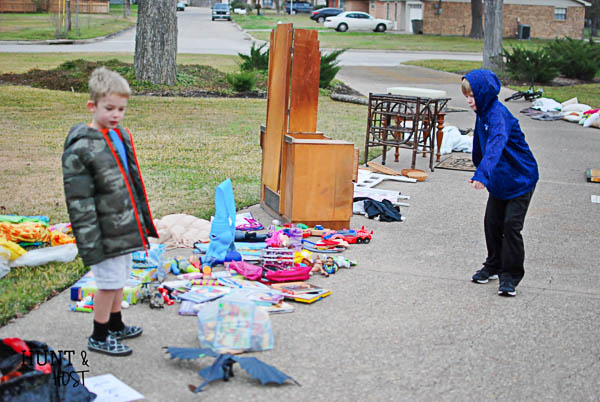 Reasons Your Garage Sale Stinks How To Have Best Garage Sale 7