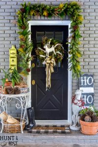 Christmas wreath ideas for your front porch. Get in the Christmas spirit with this fun porch tour full of Christmas decorating ideas!