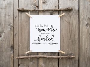 These free printable scripture art pieces will help you decorate with bible verses quick and easy, they also make the perfect affordable and thoughtful gift!