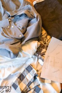 The perfect craft apron from fabric scraps, old clothes and linen closet toss outs. An easy pattern idea for how to make an apron from a shirt.