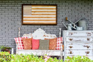How to get crisp lines when painting your DIY American flag decor on wood. Easy tips for Frogtape projects plus a gorgeous neutral American Flag decor idea. #americanFlag #4thofJuly #patrioticDecor #Frogtape #WoodSign #StarsandStripes #July4thdecor #IndependanceDay #summerproject #summerdecor