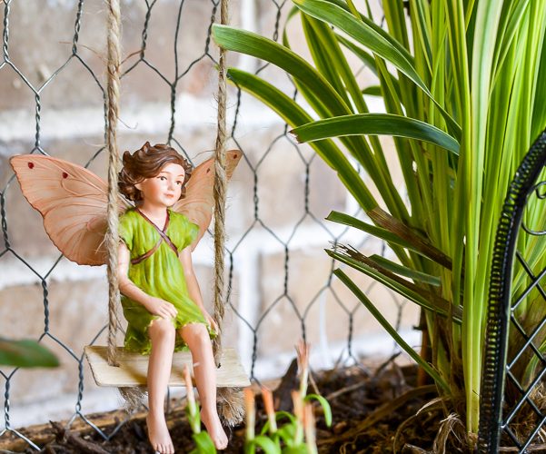DIY Vertical Fairy Garden Idea