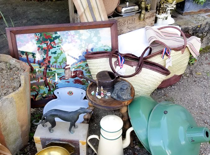 Join me on a French brocante shopping day and see the thrifted treasures I brought home. A flea market in France is my dream, just wish the suitcases where bigger!!! #frenchfela #fleamarket #frenchstyle #thrifteddecor #frenchbrocante