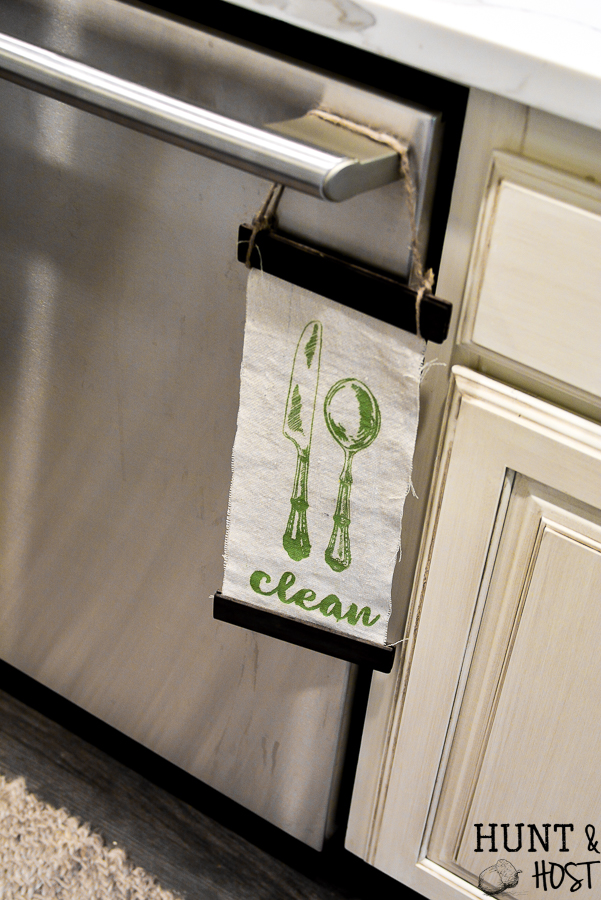 clean dirty dishes sign