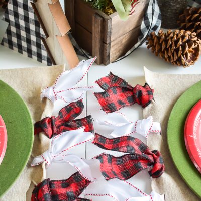 Mad for Plaid Christmas Table with DIY Christmas Placemat