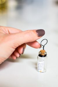 Get your free printable for Mustard Seed faith bottles, they inspire your faith and make great gifts. This Mustard Seed craft is great for anyone to make, even Sunday school or classrooms. #mustardseed #faith #christianinspiration #christianfaith