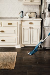 Thankful for dirt, tips on spring cleaning with grace! Get a change of heart about mopping and chores as you read stories of thankful hearts for the mess makers in our lives. #bona #bonamop #springclean #cleaningtips #coveredingrace #cleanhome #safecleaning #cleaningwithpets