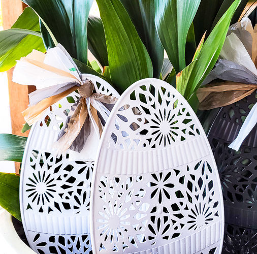 Try this easy idea for dollar store yard decor for Easter. You can get a fun farmhouse look for Easter decorations with this budget friendly Easter craft. I like to add yard decor to potted plants on my patio or potted plants inside. Who says yard art has to stay outside? #yarddecor #dollartreecraft #eastercraft #easterdecoridea