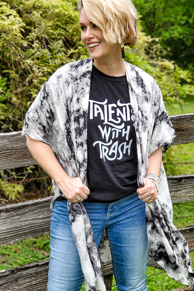 cute fashion over 40 for summer outfit ideas you will love if you are in the over forty club! Great graphic tees that pair well with jeans and a kimono for a classic summer outfit you can wear with confidence! #outfitideas #plussize #over50 #over40 #summeroutfitideas