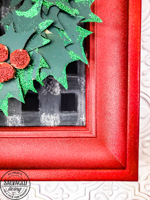 check out this old picture frame makeover for Christmas decorating using glitter spray paint for a beautiful holiday wall art project on a budget! #buffalocheckChristmas #framemakeover #DIYChristmas #handmadeChristmas 