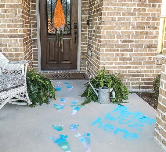 Make DIY Easter Bunny tracks your friends and family will love for your Easter decorating. These are perfect proof that Peter Rabbit hopped on by this Easter. Testors Spray Chalk is perfect to create a washable bunny trail. Use this spray chalk on concrete, snow, glass, dirt, vinyl siding, asphalt, pavers and more. Rinse off with water and enjoy a creative and colorful Easter outdoors! #spraychalk #testors #testorsspraychalk #easter #easterbunny #eastersunday #happyeaster #sponsored