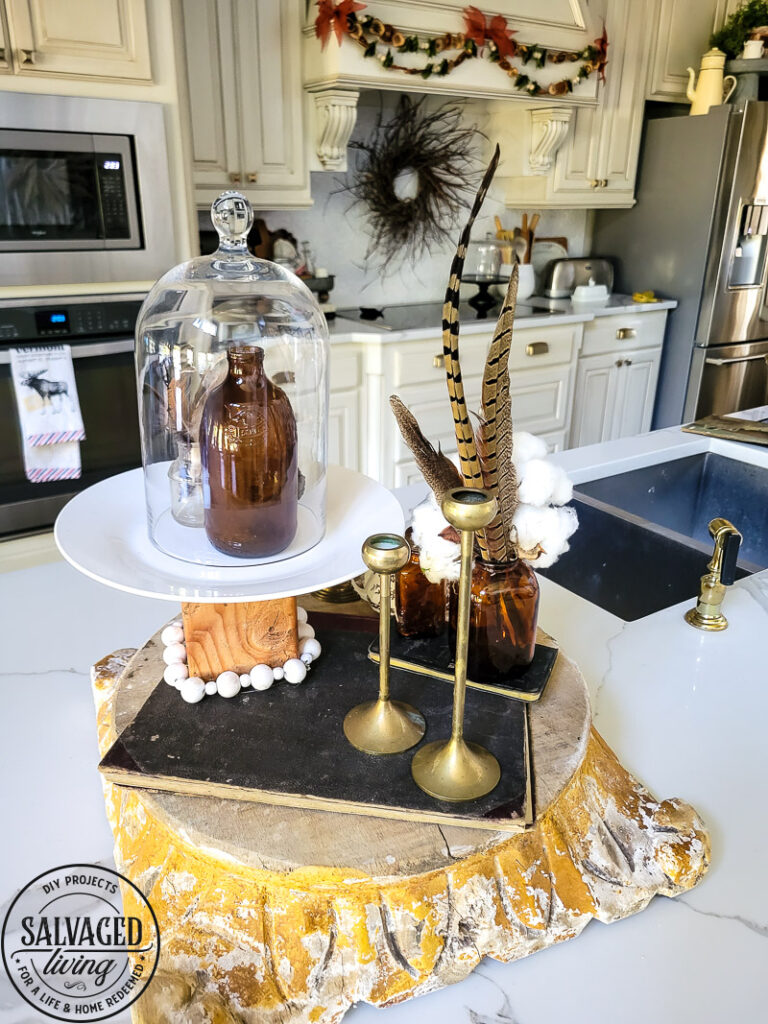 DIY rustic cake stand tutorial. Make a decorative cake stand from your decorating vignettes, kitchen or styling preference on a budget! Farmhouse cake stands can get expensive, but this simple DIY will save you money and look fabulous! #pedestal #DIYhomedecor #DIYrusticdecor #diyfarmhousedecor