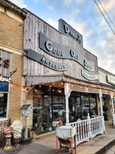 where to shop for vintage in Texas