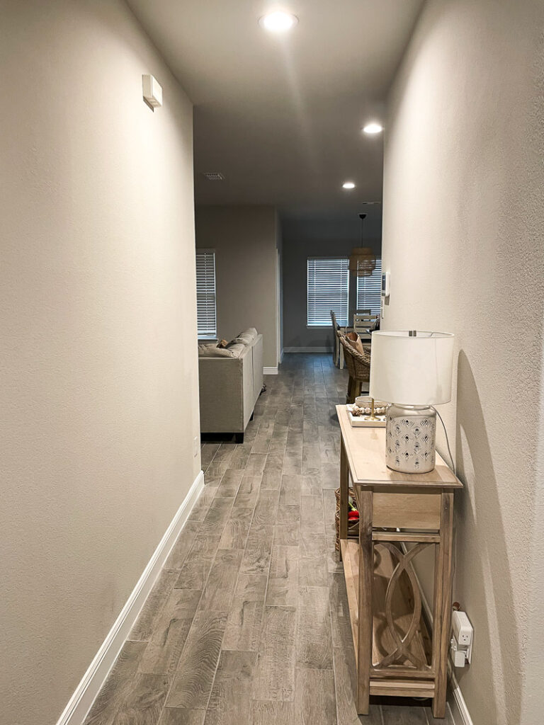 If you're in need of an easy hallway update, I've got just the thing for you! It's budget friendly and doable...even for beginners!