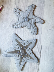 Use cardboard to make a beautiful DIY starfish and use as nautical decor! #cardboard #starfish #nautical #beach