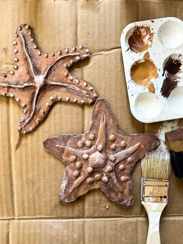 Use cardboard to make a beautiful DIY starfish and use as nautical decor! #cardboard #starfish #nautical #beach